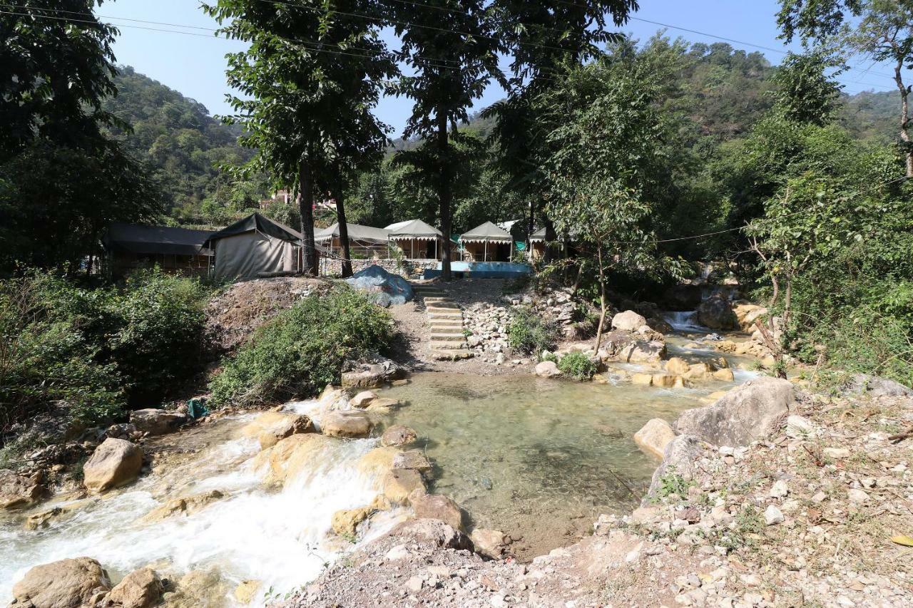Oyo 23439 Tapovan Heights Camp & Resort Narendra Nagar Eksteriør billede