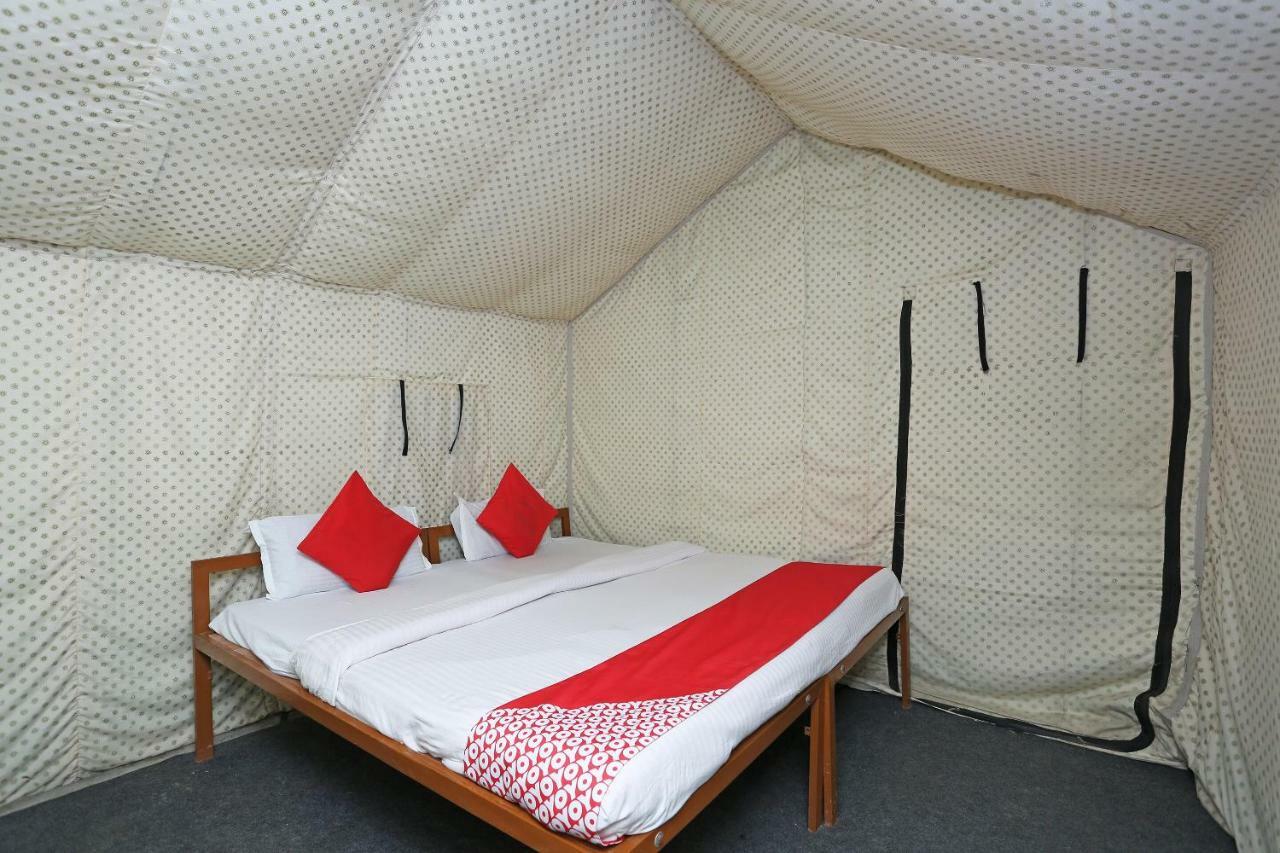 Oyo 23439 Tapovan Heights Camp & Resort Narendra Nagar Eksteriør billede
