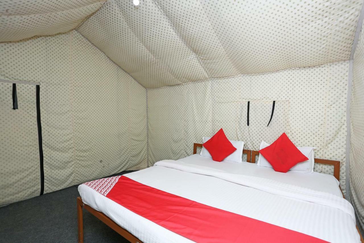 Oyo 23439 Tapovan Heights Camp & Resort Narendra Nagar Eksteriør billede