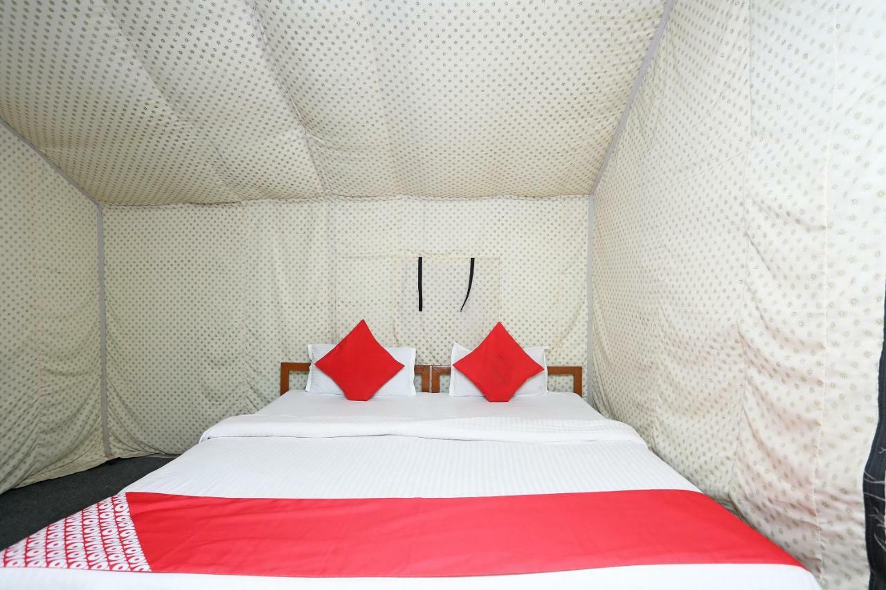 Oyo 23439 Tapovan Heights Camp & Resort Narendra Nagar Eksteriør billede